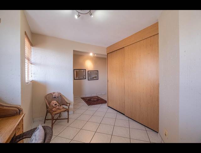 4 BEDROOM APARTMENT FOR SALE IN BEDFORD PARK